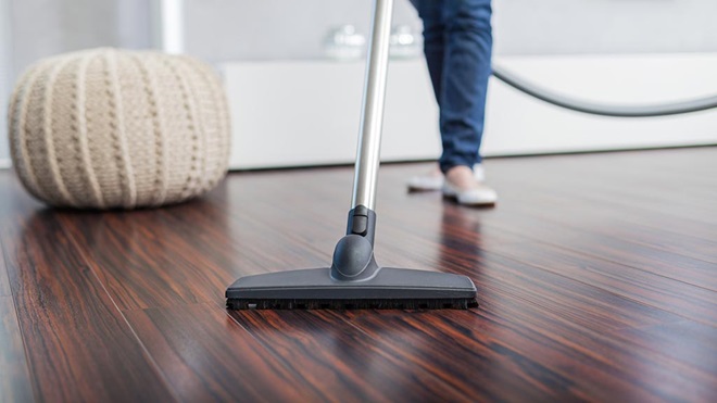 vacuum on wooden floors